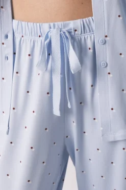 Pijama camisero largo azul estampado puntos