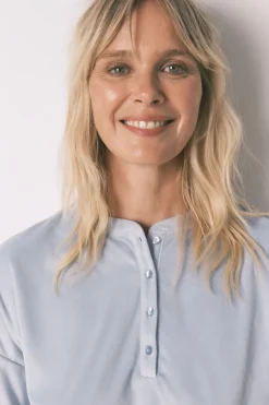 Pijama largo polar suave cenefas azul