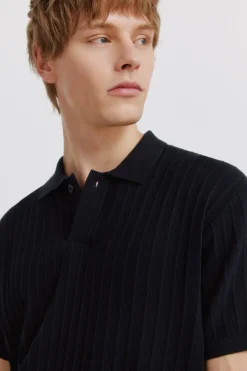 Polo b&aacute;sico estructura