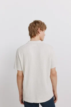 Polo b&aacute;sico estructura