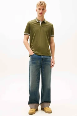 Polo de corte regular