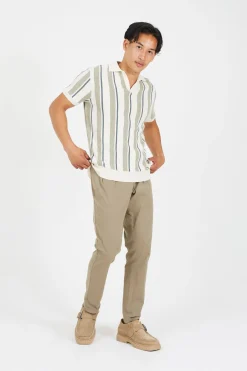 Polo de punto con manga corta