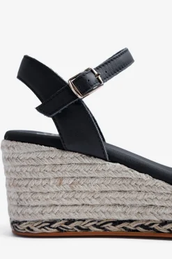 Sandalia cu&ntilde;a baja se&ntilde;ora Garua Yute