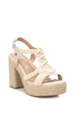 Sandalia estilo macram&eacute; tac&oacute;n