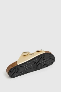 Sandalias anat&oacute;micas con hebillas