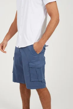 Short cargo con siete bolsillos