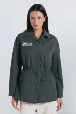 Sobrecamisa militar parches