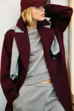 sudadera bordado marca