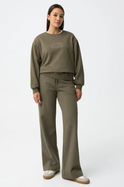 Sudadera con Bordado Frontal