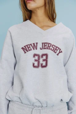 Sudadera cuello pico