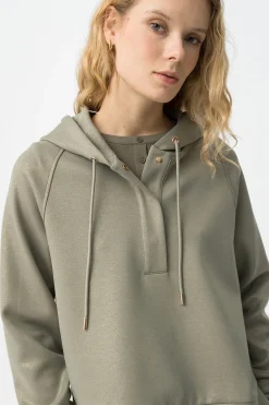 Sudadera Metalizada con Botones