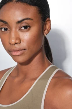 Sujetador deportivo SEAMLESS COMFORT kaki