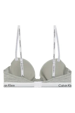 Sujetador preformado