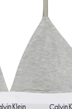 Sujetador tri&aacute;ngular