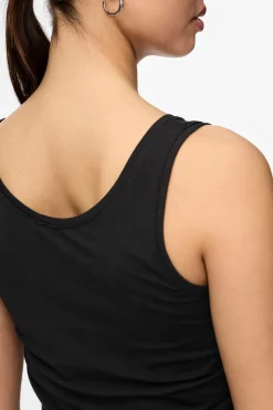 Tank top b&aacute;sico