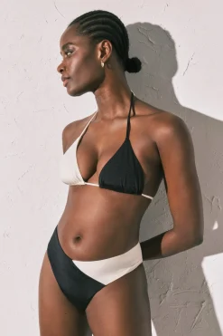 Top bikini triangular color block B&W