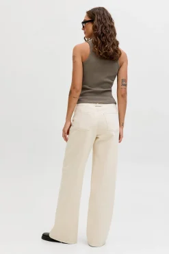 Top canal&eacute; sin mangas el&aacute;stico