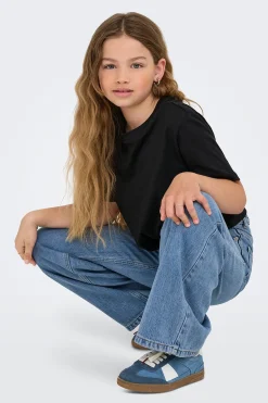 Top de manga corta con nudo