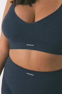 Top sin costuras LOVELY canal&eacute; azul oscuro