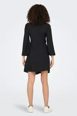 Vestido corto cruzado