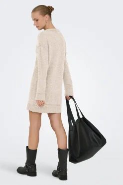 Vestido corto de punto