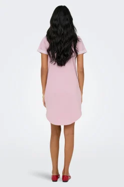 Vestido corto detalle bordado