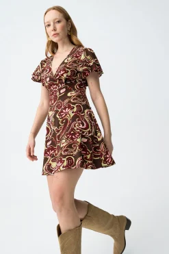 Vestido corto estampado