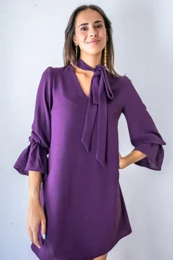 Vestido corto lazada