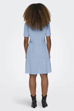 Vestido corto manga corta