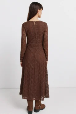 Vestido estructura manga larga