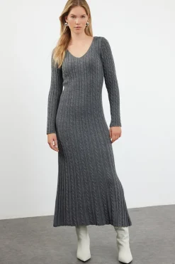 Vestido largo b&aacute;sico