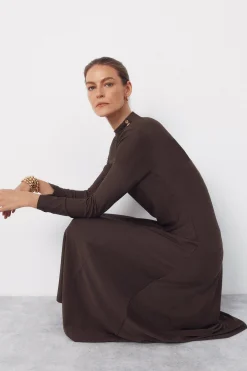 Vestido largo botones dorados