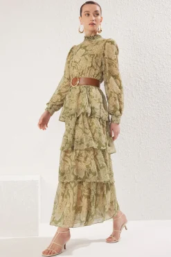 Vestido largo volantes