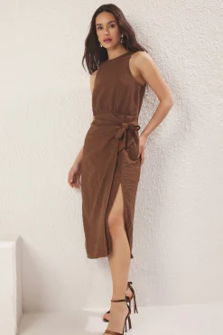 Vestido midi lazo