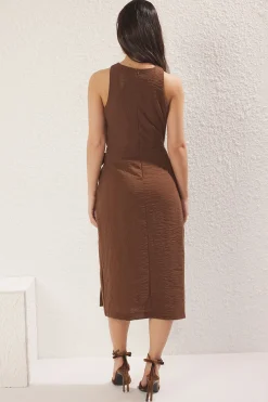 Vestido midi lazo