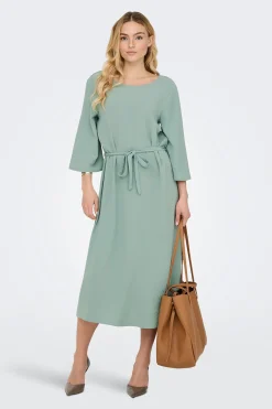 Vestido midi manga 3/4