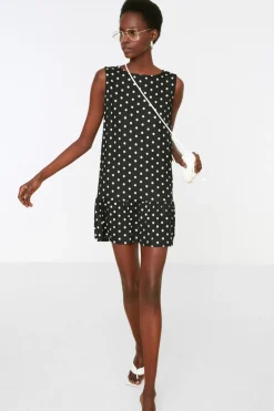 Vestido mini lunares