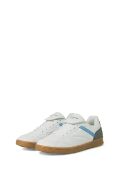 Zapatilla b&aacute;sica