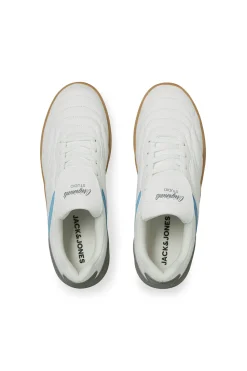 Zapatilla b&aacute;sica