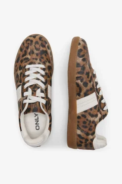 Zapatilla baja contraste franja