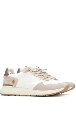 Zapatilla Detalle Metalizado