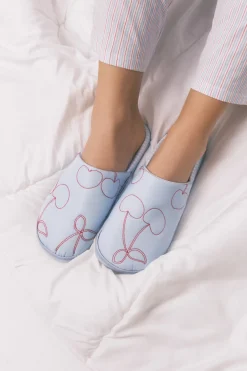 Zapatillas casa azul cerezas