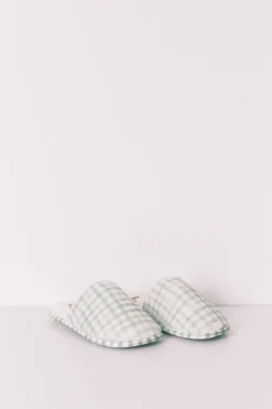 Zapatillas casa borreguito cuadros verdes