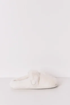 Zapatillas casa mercedita pelo blancas