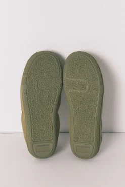 Zapatillas casa mocas&iacute;n verde