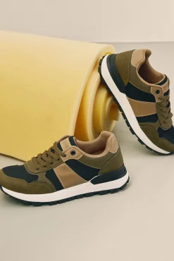 Zapatillas casual combinada