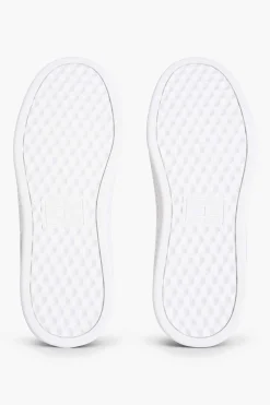 Zapatillas con bandera