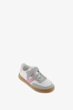 Zapatillas deportivas de ni&ntilde;os con piezas en contraste y cord&oacute;n el&aacute;stico