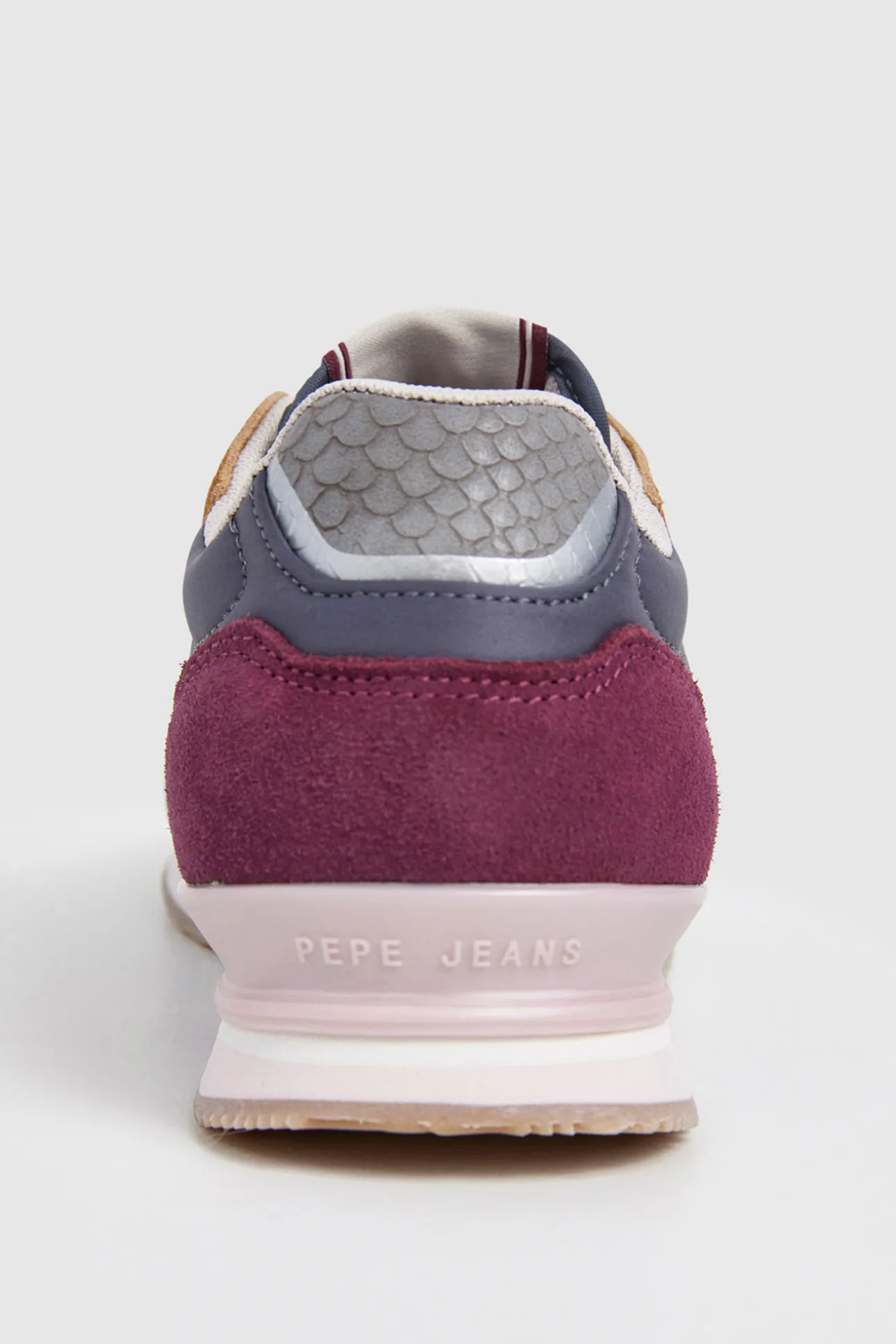 Zapatillas Running Logo Estampado