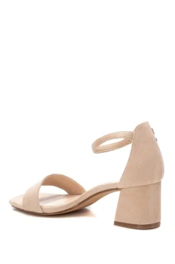 Zapatos antelina tac&oacute;n ancho